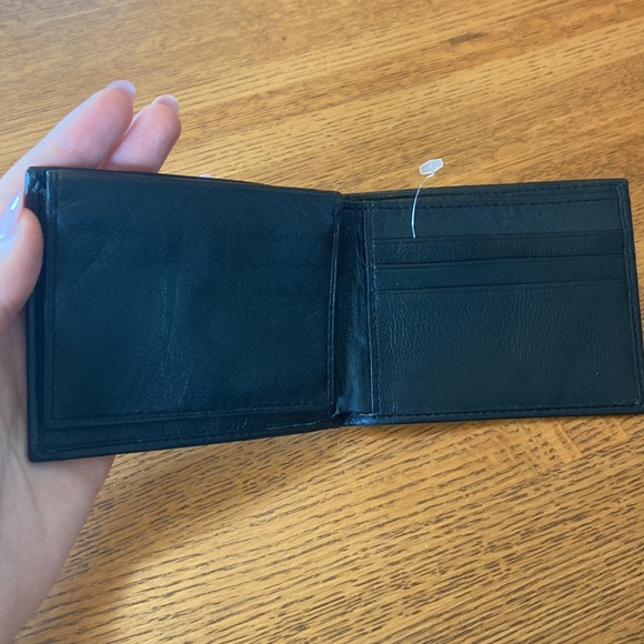 Calvin Klein Wallet - Picture 5 of 7